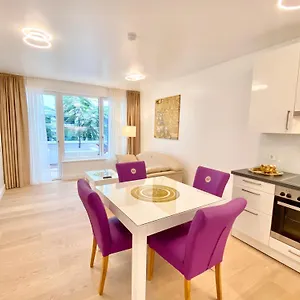 Steiner Residences Vorgartenstrasse Апартаменты