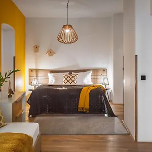 foglaljon itt
