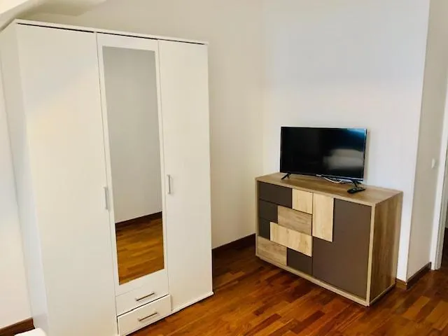 Aurellia Deluxe Apartments Вена Австрия