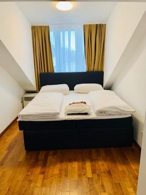 Aurellia Deluxe Apartments Вена