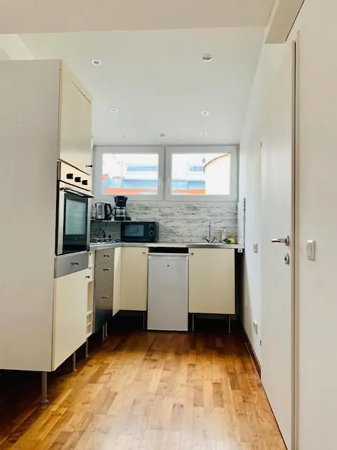 Aurellia Deluxe Apartments Вена Австрия