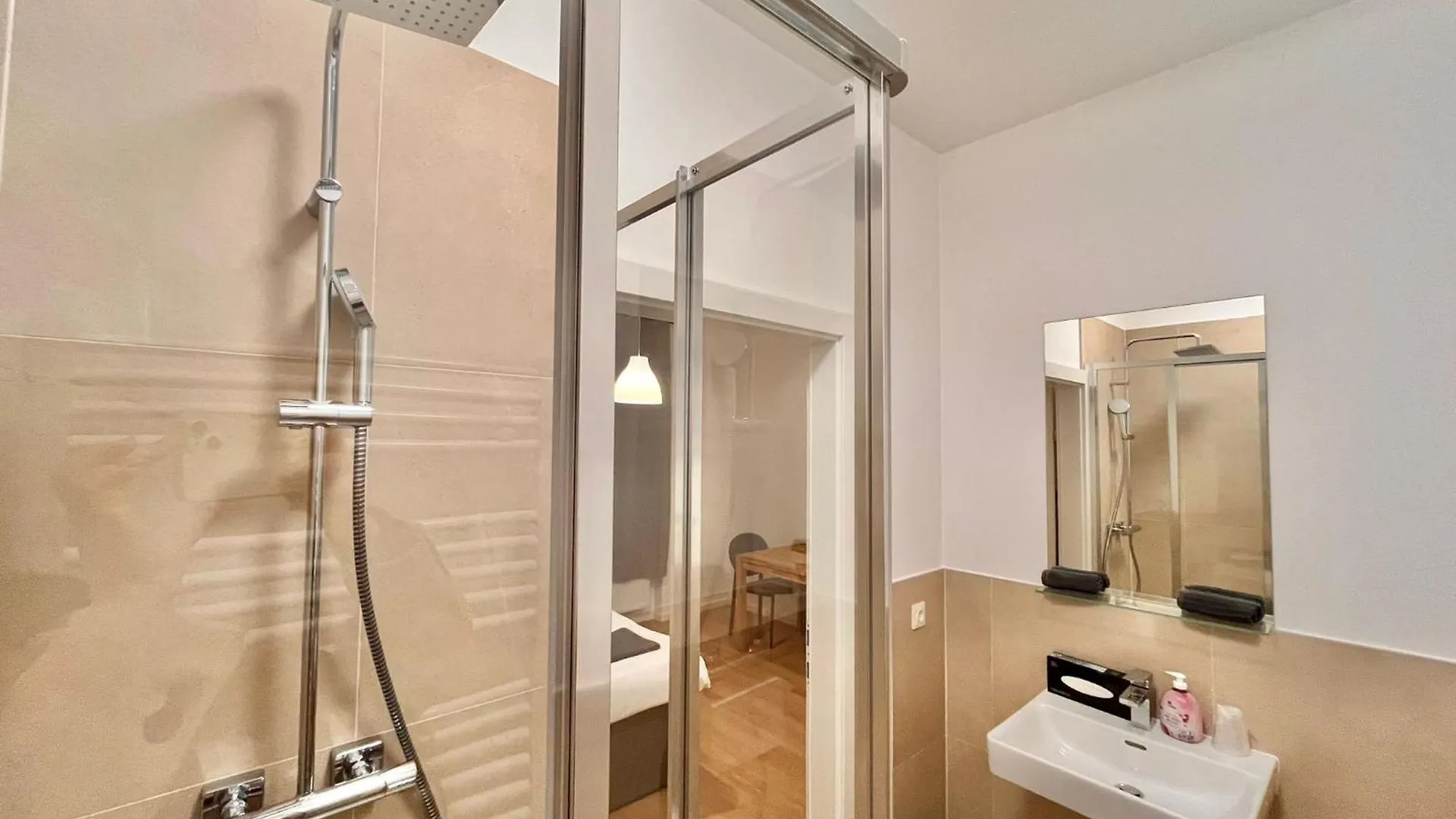 Aurellia Deluxe Apartments Вена 0*,