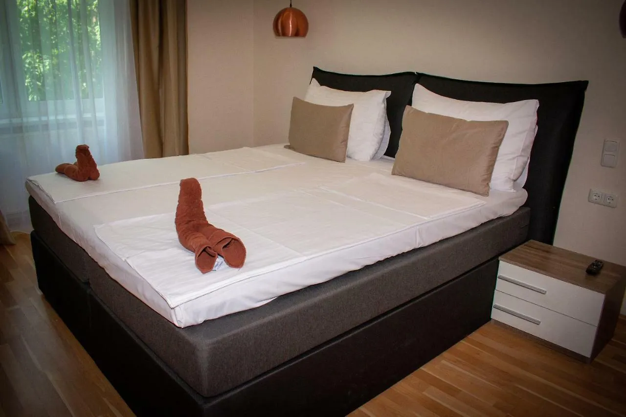 Aurellia Deluxe Apartments Вена